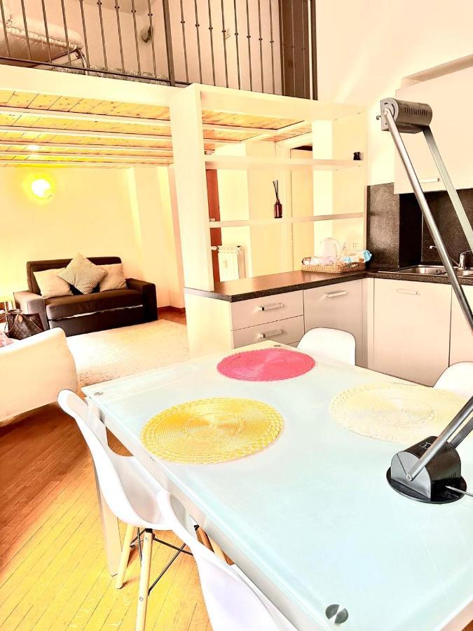 Corso Garibaldi Suite Milan Bagian luar foto